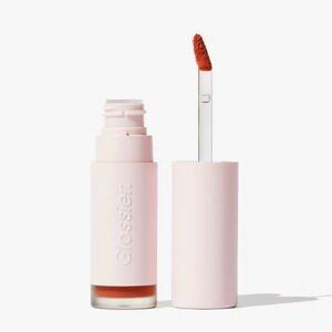 Glossier.
G Suit Soft Touch Lip Crème - Strike